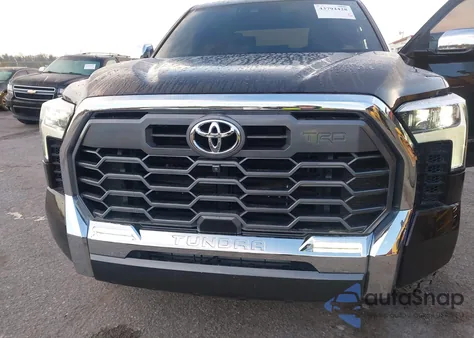 2023 Toyota Tundra 1794 Edition z USA, uszkodzony, nr VIN 5TFMA5DB3PX067281